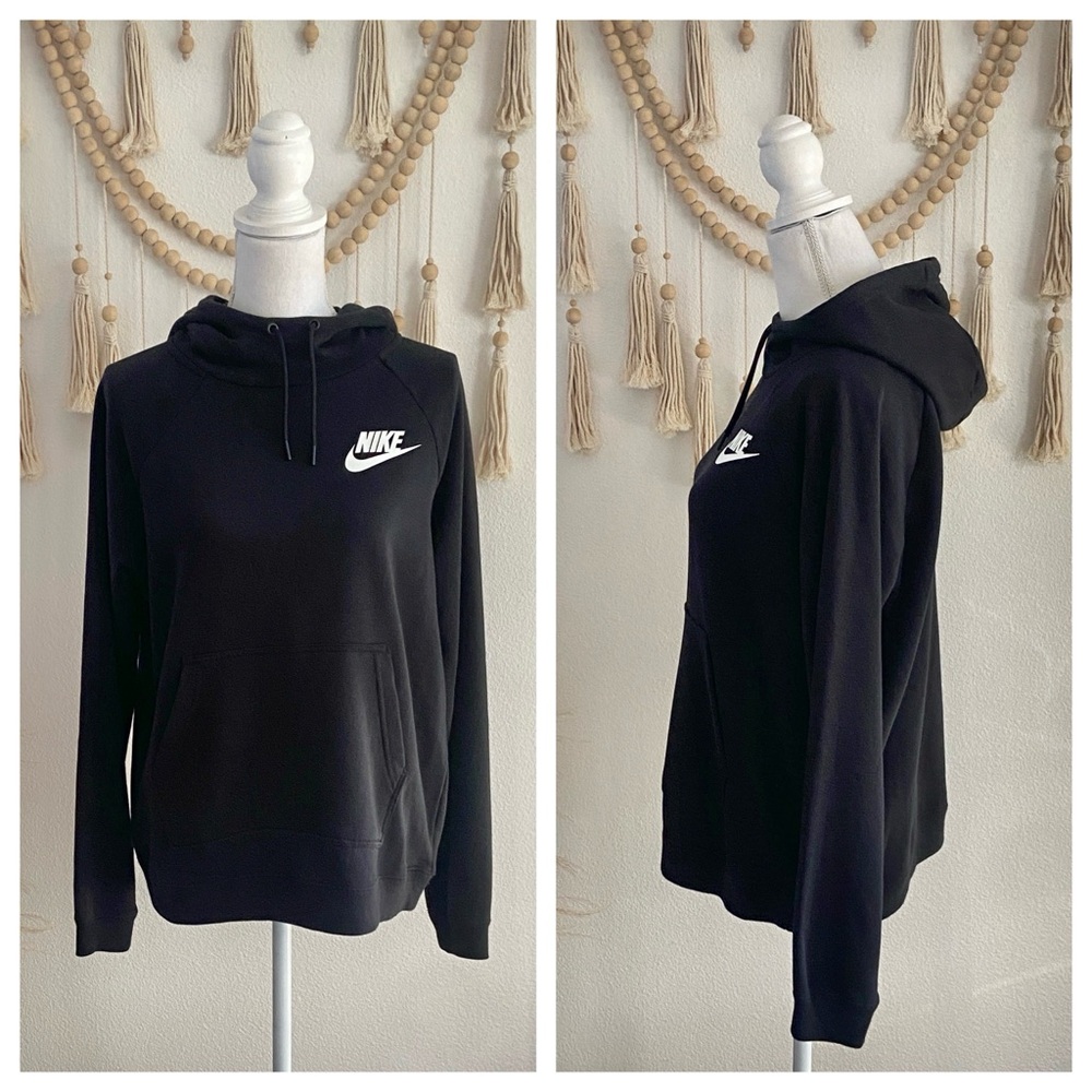 Nike NWT black hooded sweatshirt white logo athleisure casual normcore womens M